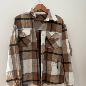 Women's Shacket in Brown and White